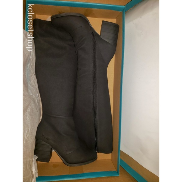 SOLD! Blowfish Womens Dundee Black Sport Suede 8 M - Picture 3 of 12